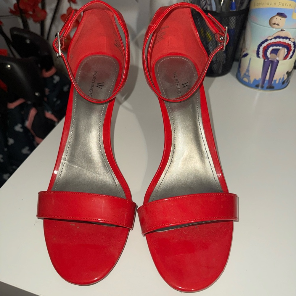 Women’s red worthington heels